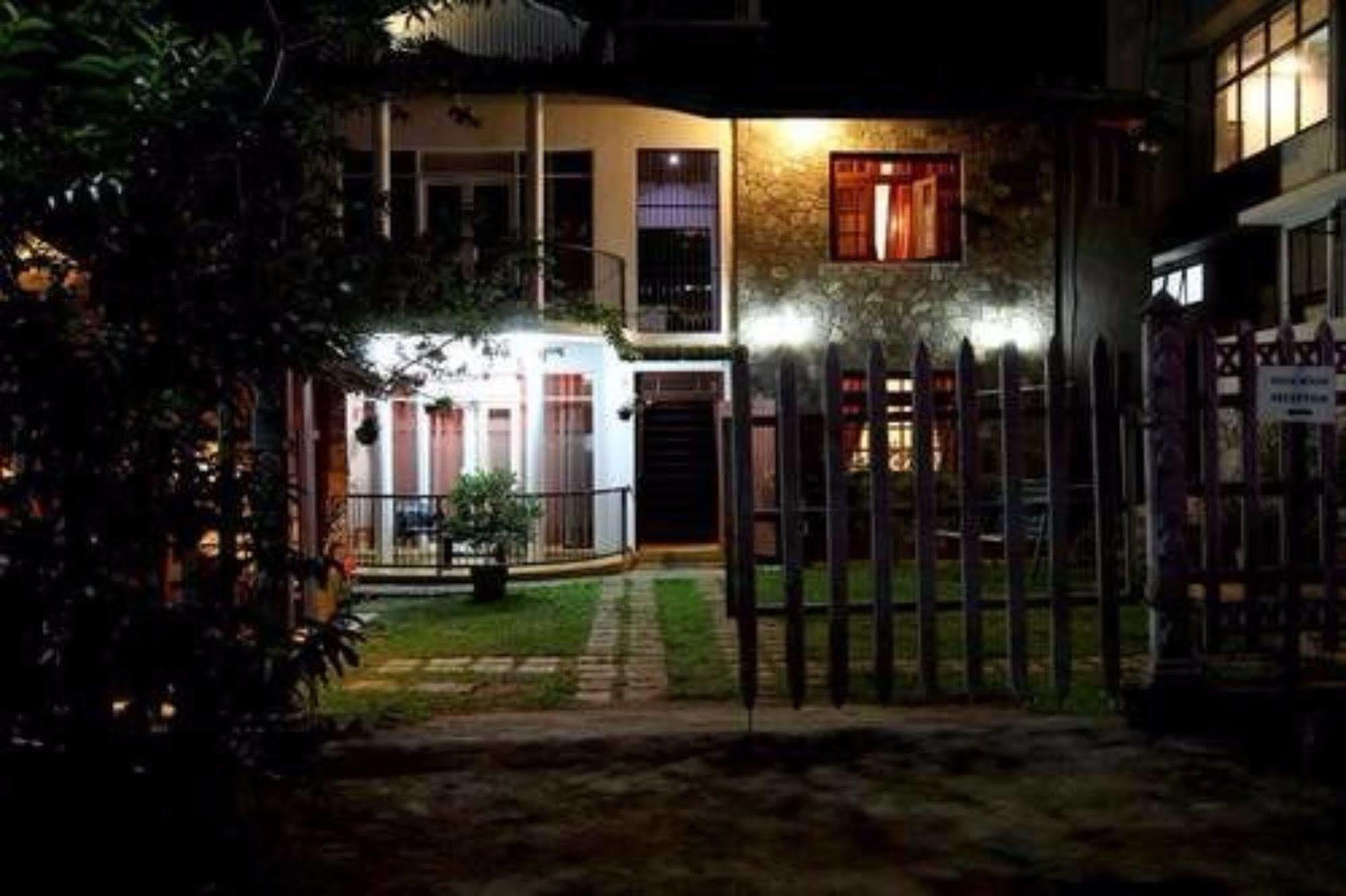 Ella Rock House Hotel Ngoại thất bức ảnh