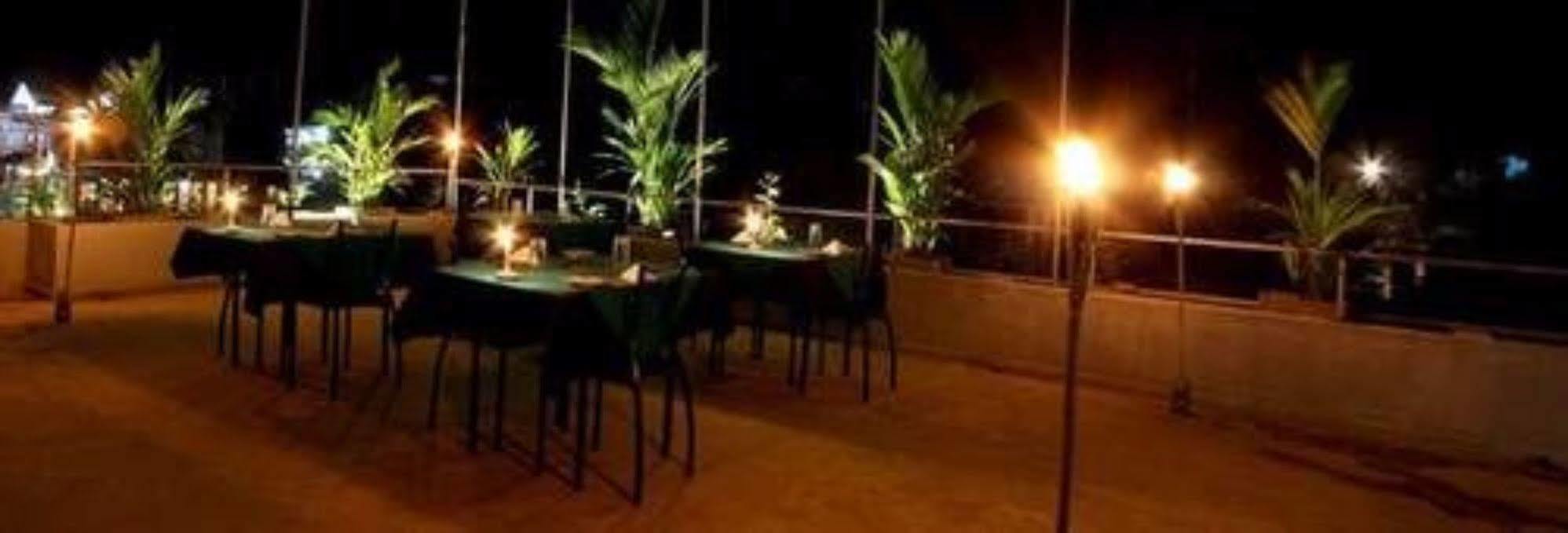 Ella Rock House Hotel Ngoại thất bức ảnh